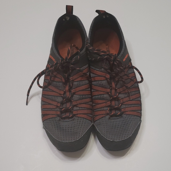 Merrell Other - Mens Merrell water shoes